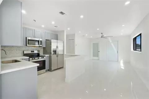 20510 NW 33rd Pl, Miami Gardens, FL 33056
