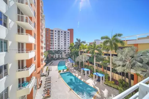 18800 NE 29th Ave #428, Aventura, FL 33180