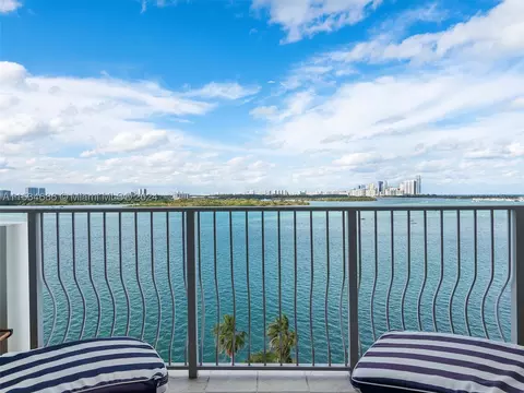 10350 W Bay Harbor Dr #10RS, Bay Harbor Islands, FL 33154