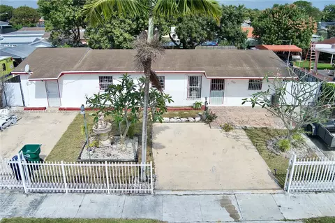 15621 SW 300th St, Homestead, FL 33033