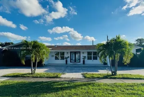 2120 NE 203rd Ter, Miami, FL 33179
