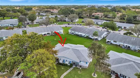 8610 NW 10th Ct #A122, Plantation, FL 33322