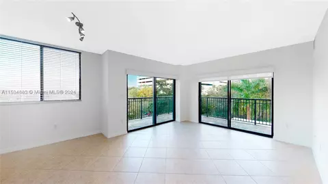 3530 SW 22nd St #504, Miami, FL 33145