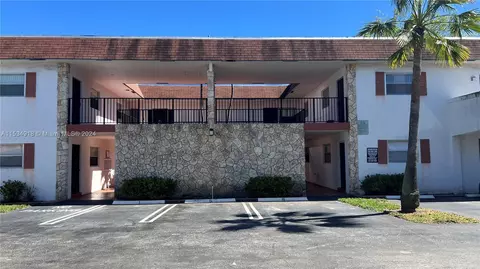 313 SW 1st Ct #L-3, Pompano Beach, FL 33060