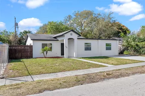 145 W 34th St, Riviera Beach, FL 33404