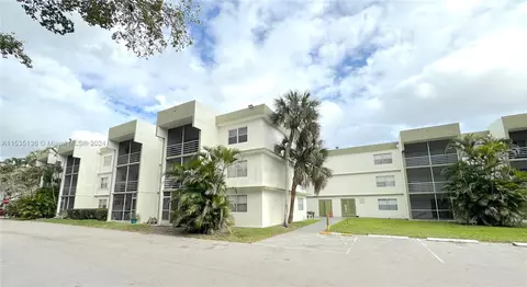 4235 N University Dr #106, Sunrise, FL 33351