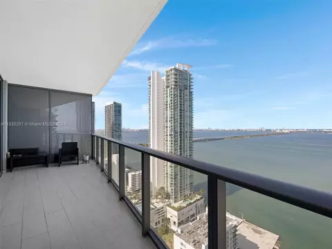 460 NE 28th St #3404, Miami, FL 33137