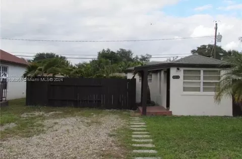 6111 SW 39th St, Miramar, FL 33023