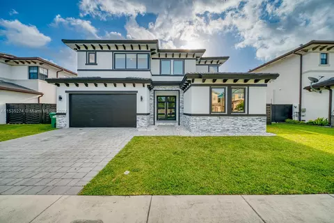 7365 SW 163rd Pl, Miami, FL 33193