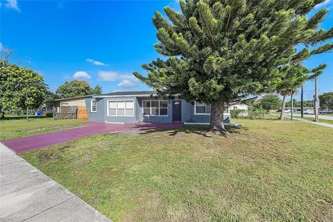 2500 NE 7th Ter, Pompano Beach, FL 33064