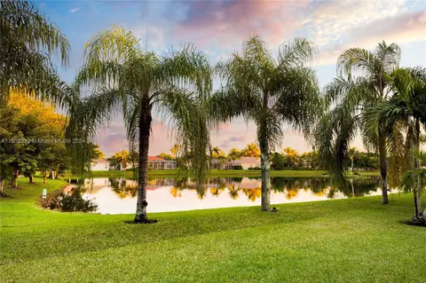 2615 Dunwoodie Pl, Homestead, FL 33035