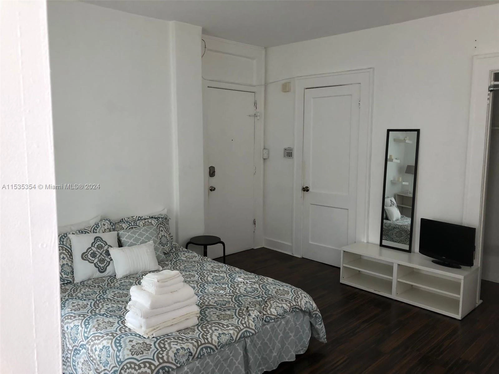 642 Michigan Ave Unit 9  