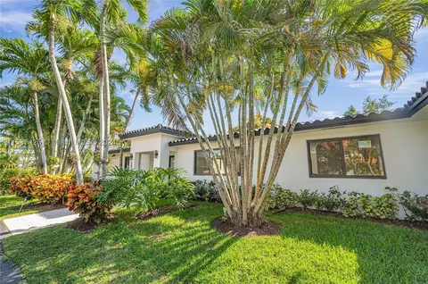 5824 SW 131st Ter, Pinecrest, FL 33156