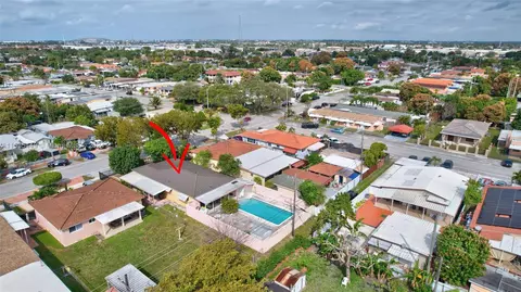 View/Area - 1355 W 2nd Ave, Hialeah, FL 33010 photo 3 of 5
