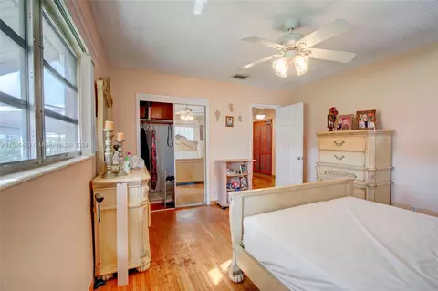 Bedroom - 1355 W 2nd Ave, Hialeah, FL 33010 photo 4 of 11