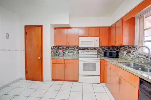 Kitchen - 1355 W 2nd Ave, Hialeah, FL 33010 photo 2 of 3