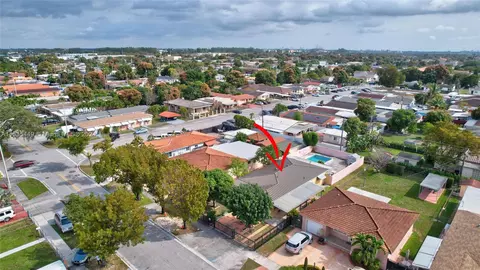 View/Area - 1355 W 2nd Ave, Hialeah, FL 33010 photo 1 of 5