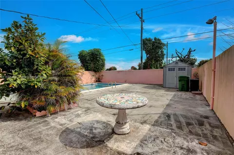 Exterior - 1355 W 2nd Ave, Hialeah, FL 33010 photo 3 of 8