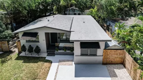 220 NE 84th St, Miami, FL 33138