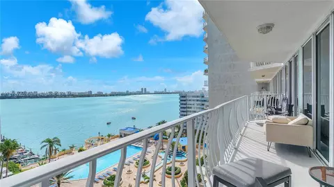 7601 E Treasure Dr #1210, North Bay Village, FL 33141