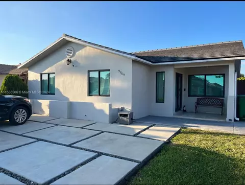 9969 NW 128th Ter, Hialeah Gardens, FL 33018