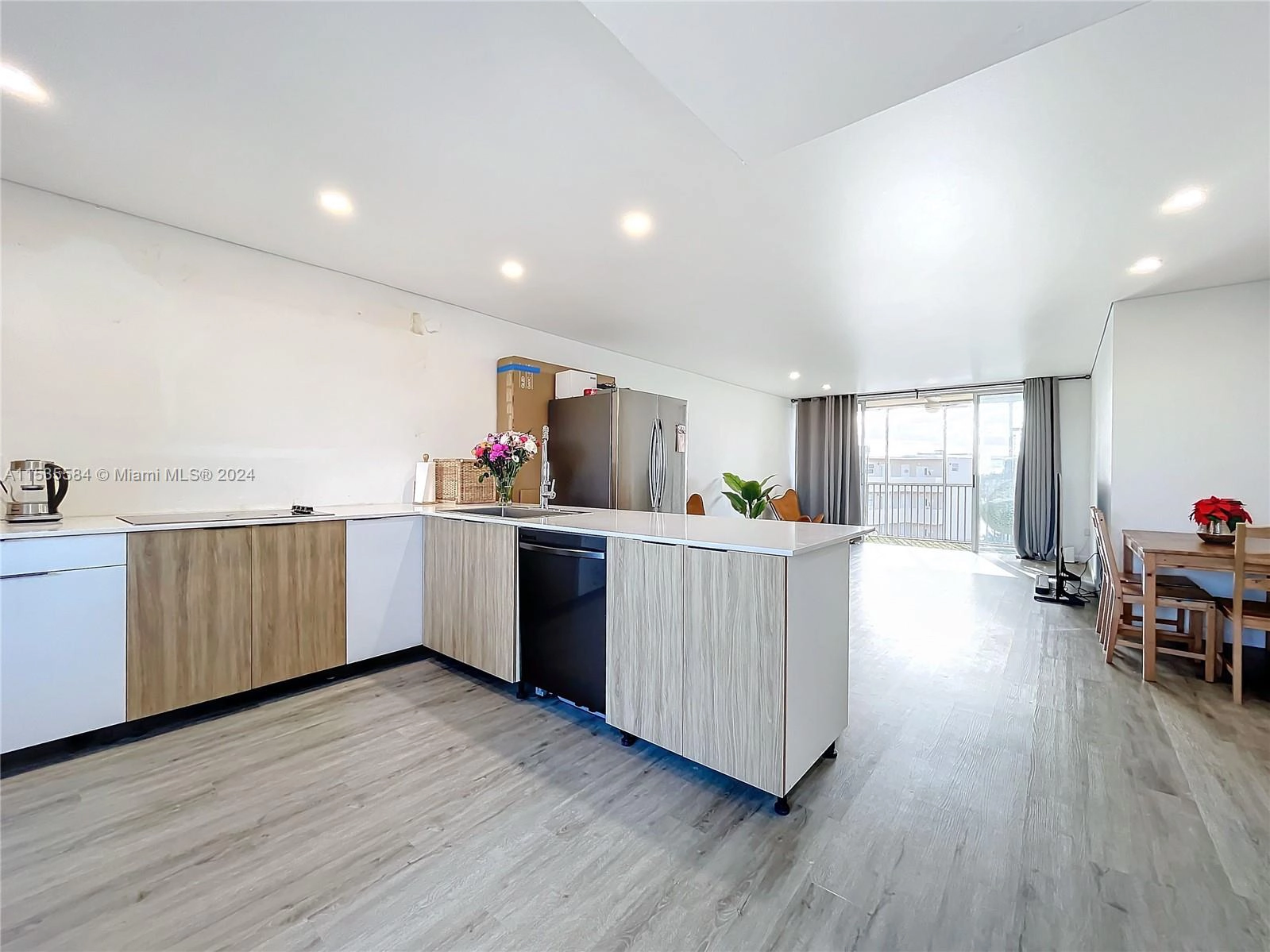 1750 NE 191st St Unit 8213