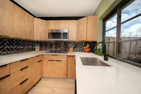 6276 NW 170th Ter #6276, Hialeah, FL 33015