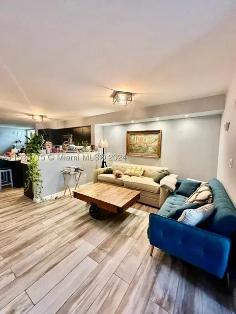 20291 NE 30th Ave #104, Aventura, FL 33180