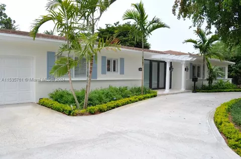 11225 SW 74th Ct, Pinecrest, FL 33156