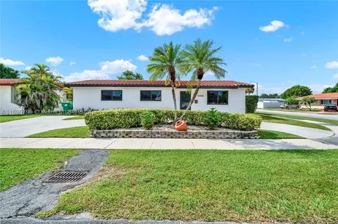 10294 SW 33rd St, Miami, FL 33165