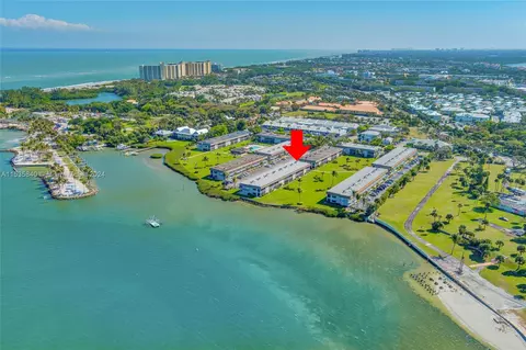 View/Area - 755 S Saturn St #E201, Jupiter, FL 33477 photo 6 of 25