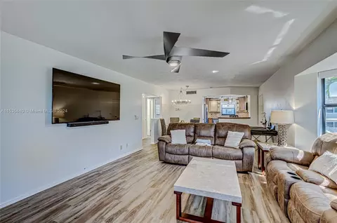 Living - 755 S Saturn St #E201, Jupiter, FL 33477 photo 9 of 9