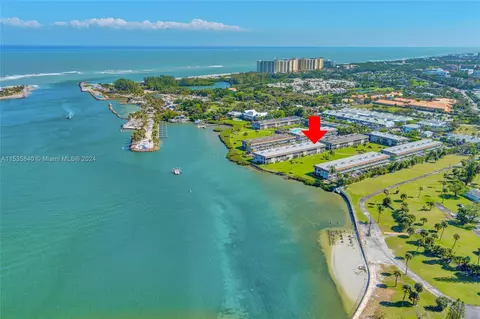 View/Area - 755 S Saturn St #E201, Jupiter, FL 33477 photo 4 of 25