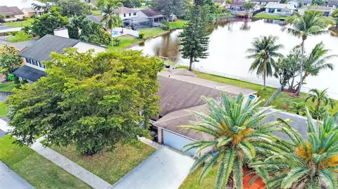 11850 NW 36th Pl, Sunrise, FL 33323