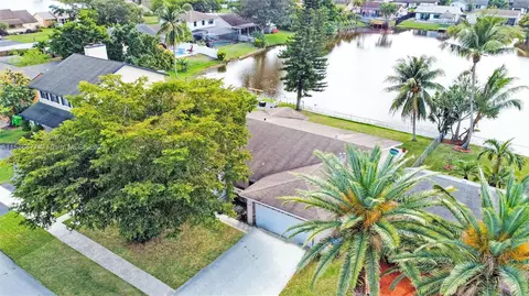11850 NW 36th Pl, Sunrise, FL 33323