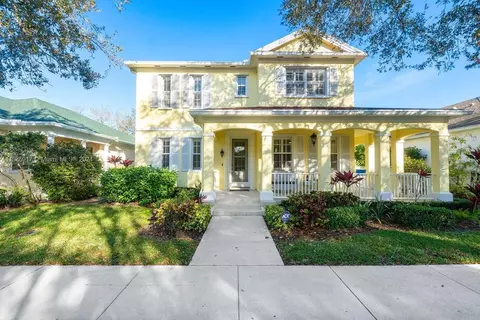 135 Rockingham Rd, Jupiter, FL 33458