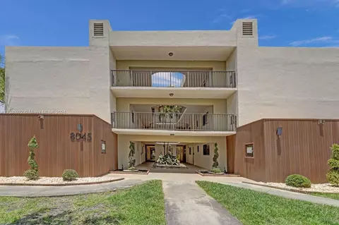 8045 SW 107th Ave #324, Miami, FL 33173
