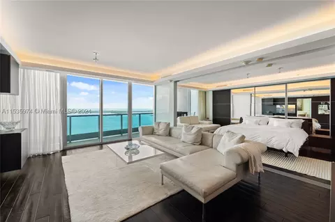 1331 Brickell Bay Dr #3903, Miami, FL 33131