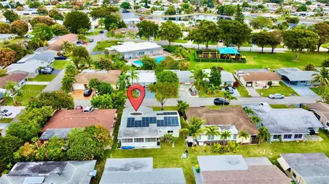 7112 NW 57th Dr, Tamarac, FL 33321