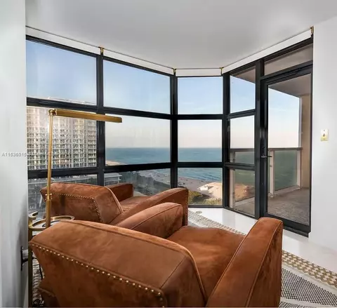 6423 Collins Ave #1408, Miami Beach, FL 33141