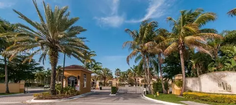 9645 NW 1st Ct #1-306, Pembroke Pines, FL 33024