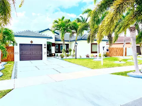 414 SE 12th Ter, Homestead, FL 33033