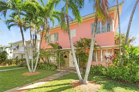 3705 Ponce De Leon Blvd, Coral Gables, FL 33134