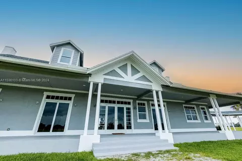Exterior - 25601 SW Hannahs Path, Okeechobee, FL 34974 photo 2 of 16