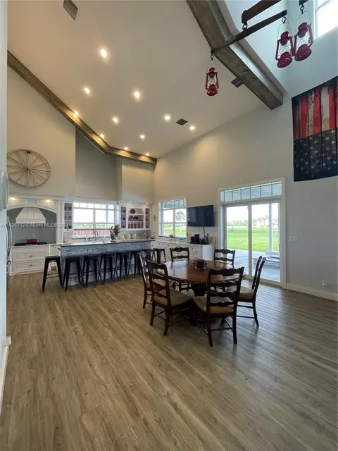 Dining - 25601 SW Hannahs Path, Okeechobee, FL 34974 photo 2 of 5