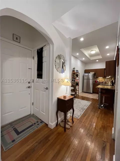 223 Calabria Ave #3, Coral Gables, FL 33134