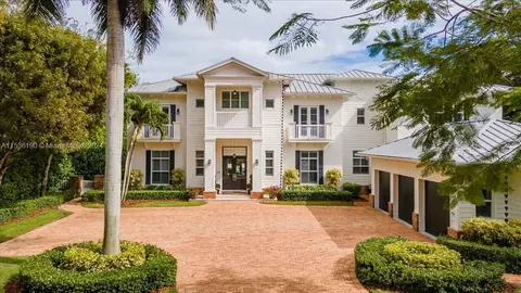 9849 SW 62nd Ct, Pinecrest, FL 33156
