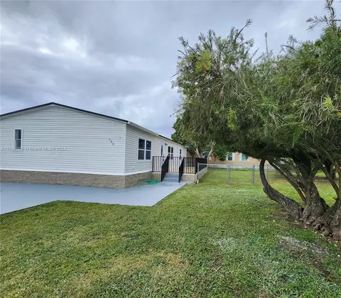 19800 SW 180th Ave UNIT 166, Miami, FL 33187