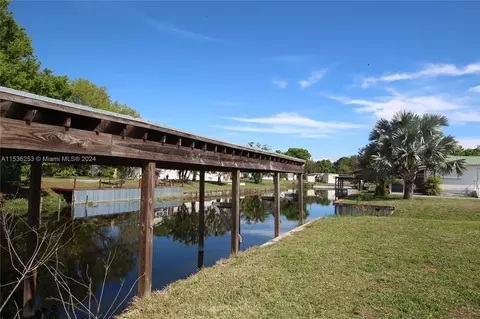 Tbd 12th Street, Bulkhead Ridge, FL 34974