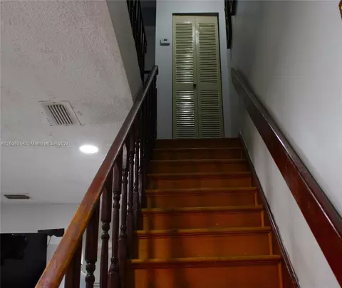 Entry Way - 5255 W 26th Ave #2, Hialeah, FL 33016 photo 3 of 6